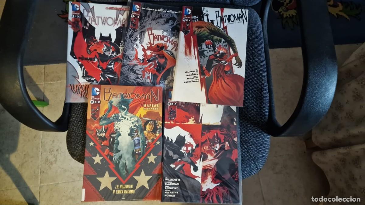 C&oacute;mics: BATWOMAN (OBRA COMPLETA 5 TOMOS) - NUEVO UNIVERSO - ECC - Foto 1