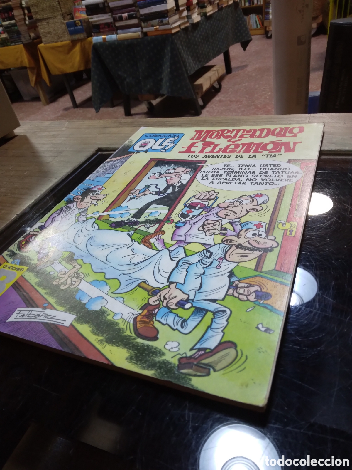 C&oacute;mics: Mortadelo y Filemon, Ole, 200 pesetas, 124-M13 - Foto 1