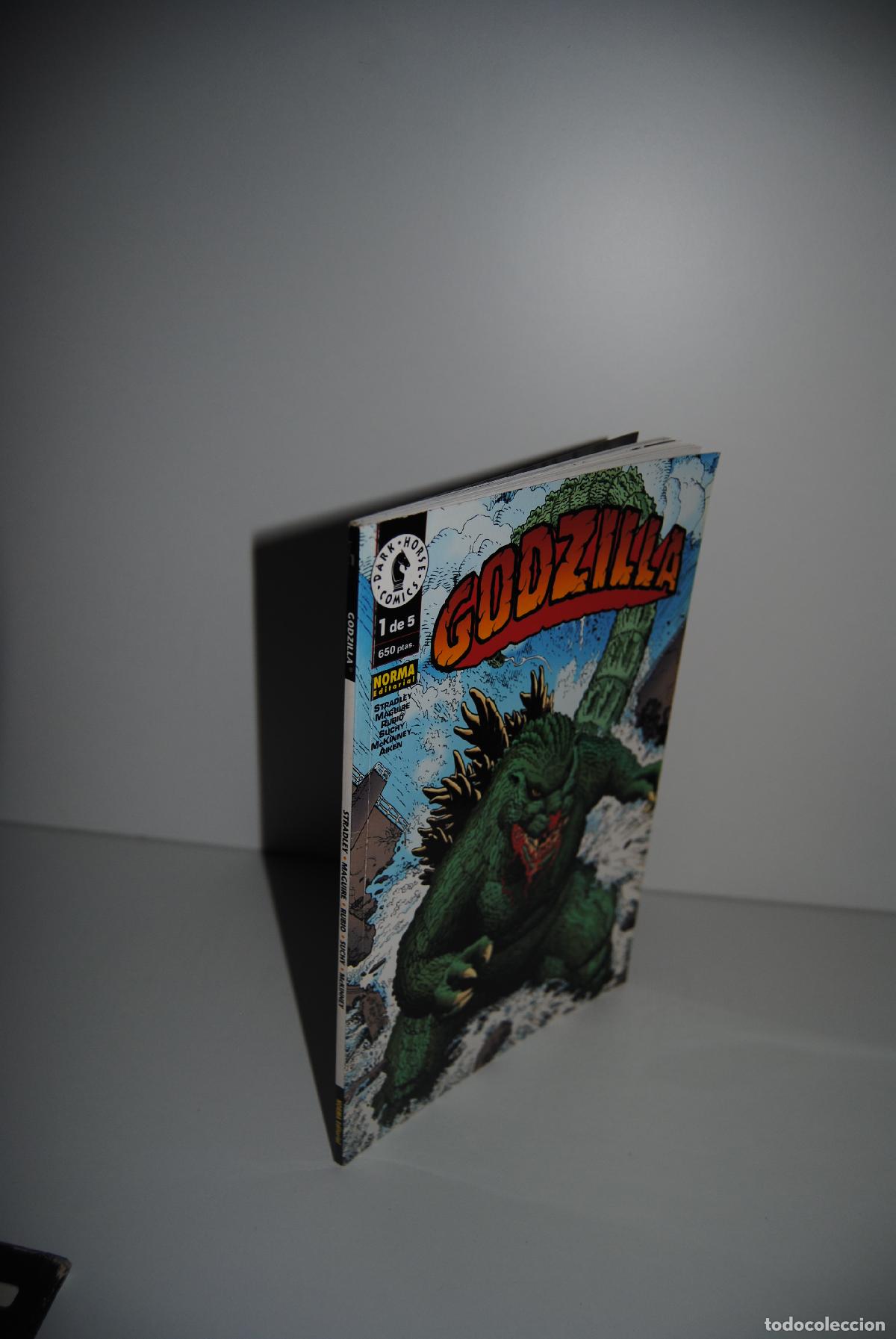 C&oacute;mics: Godzilla (numero 1) - Varios autores - Foto 3
