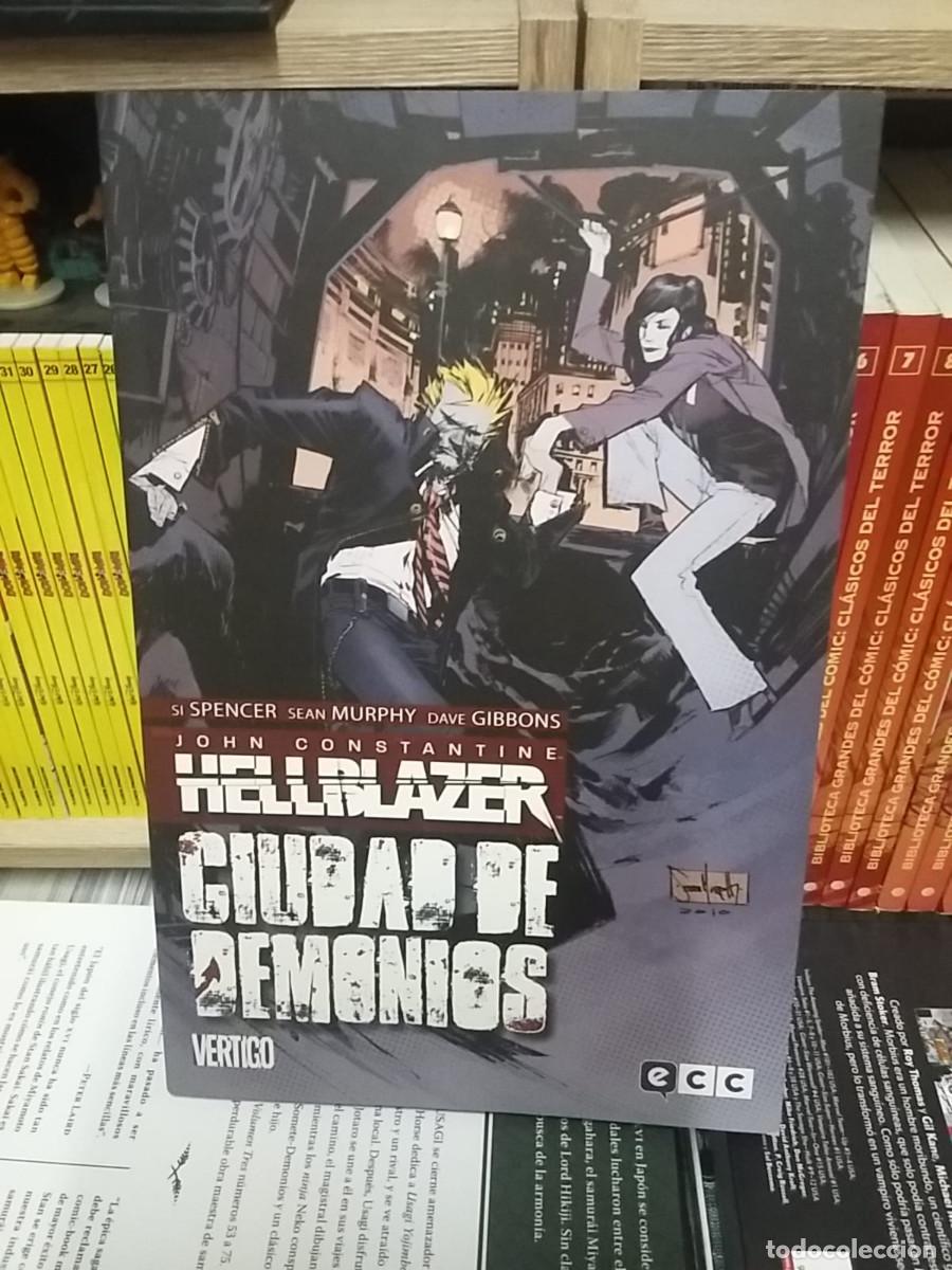 C&oacute;mics: HELLBLAZER CIUDAD DE DEMONIOS - SI SPENCER - SEAN MURPHY - ECC - 2012 - RUSTICA - 128 PAGS - Foto 1