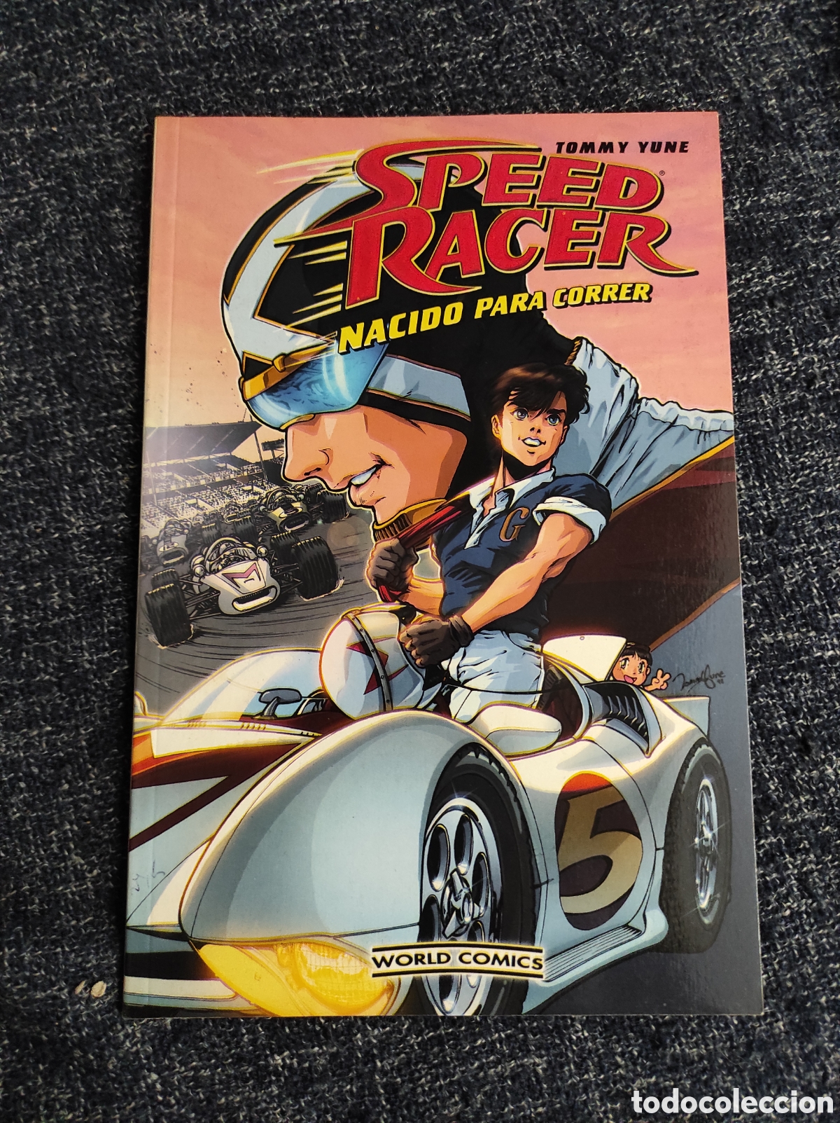Comics: SPEED RACER , NACIDO PARA CORRER -edita: WORLD COMICS