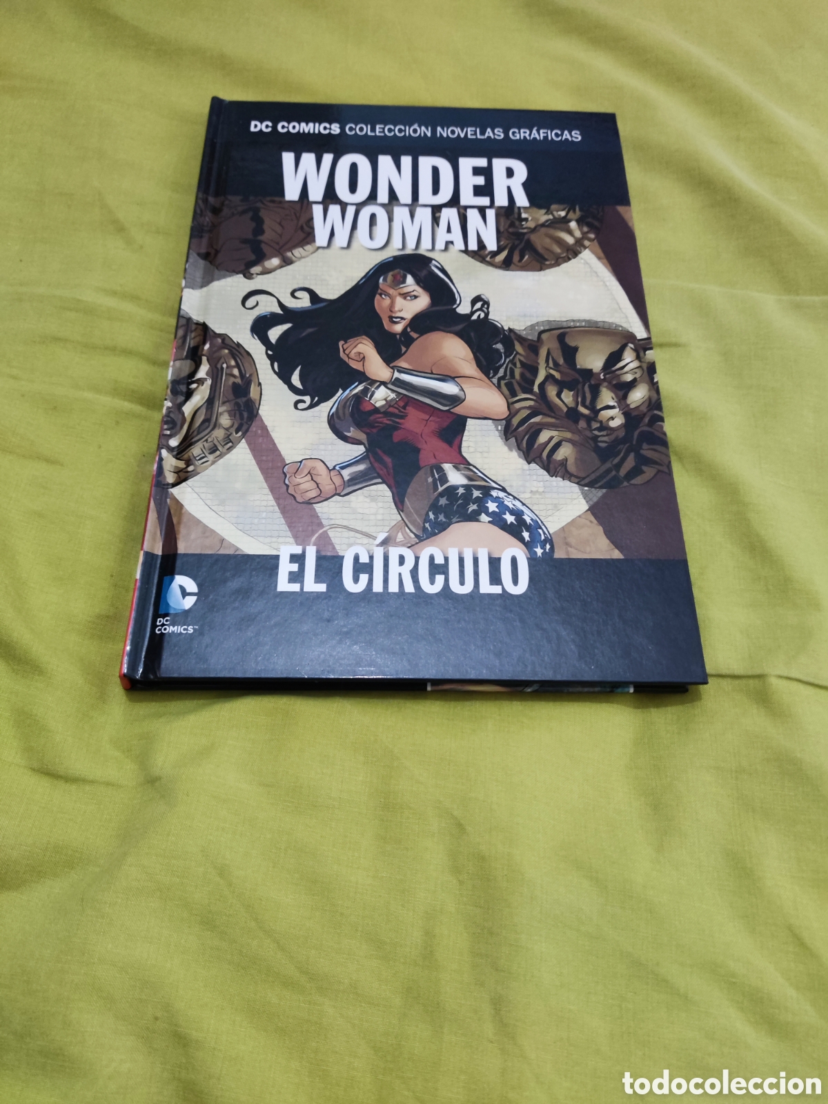 C&oacute;mics: WONDER WOMAN EL CIRCULO - Foto 1