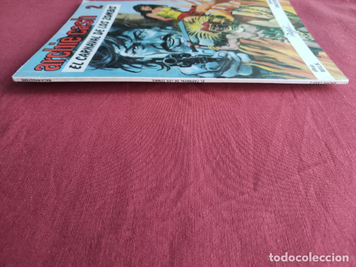 C&oacute;mics: ARCHIE CASH 2- EL CARNAVAL DE LOS ZOMBIS - EDICIONES RASGOS - Foto 4