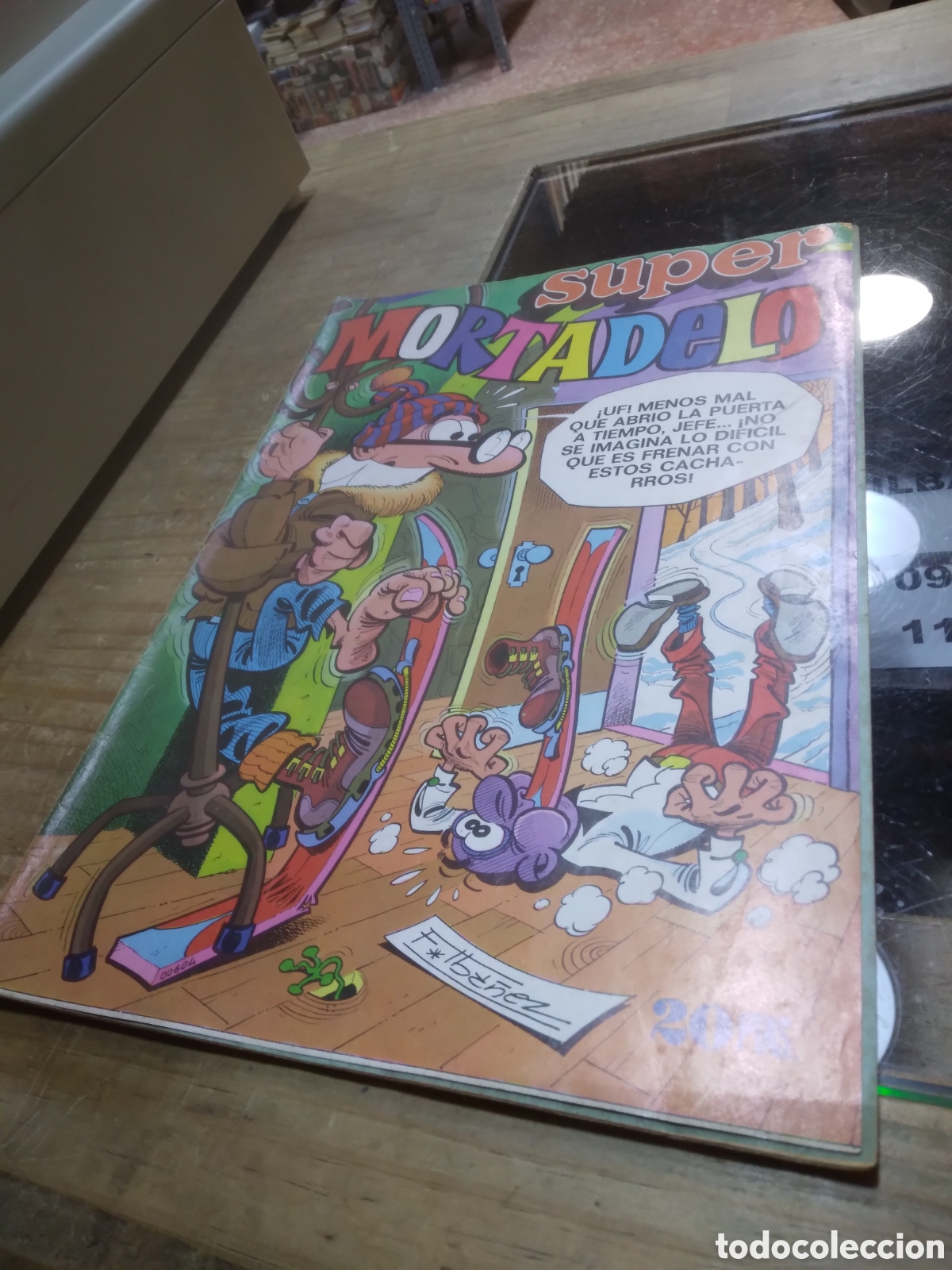 C&oacute;mics: Super Mortadelo, 20 pesetas, numero 37 - Foto 1