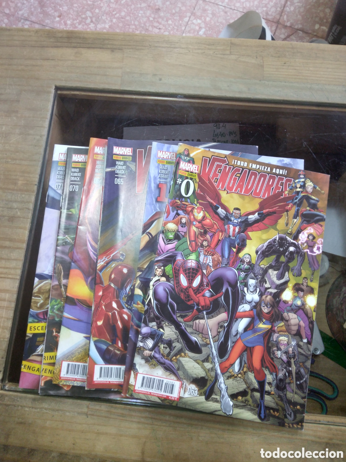 C&oacute;mics: Los vengadores, Marvel Comics Panini, 063 al 072, Grapa 4A - Foto 1