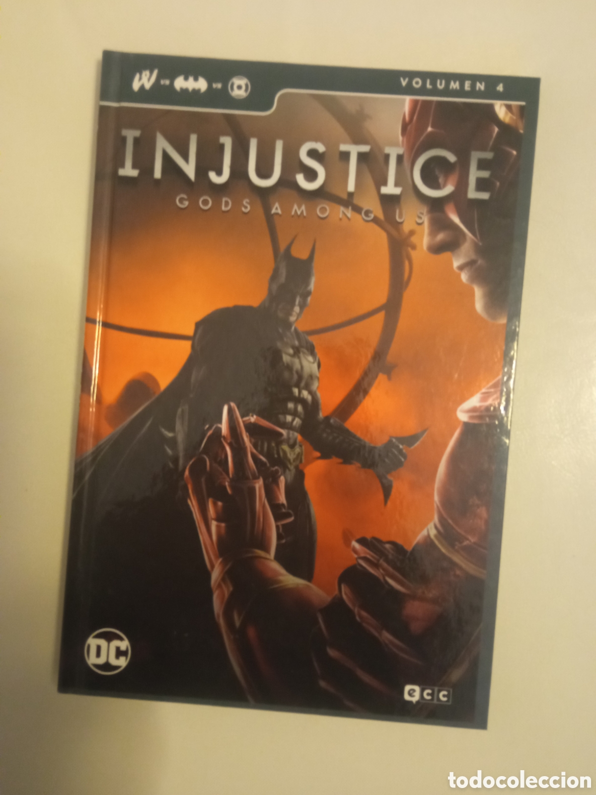 Fumetti: Tomo Injustice Gods among us. Tapa dura. DC C&oacute;mics