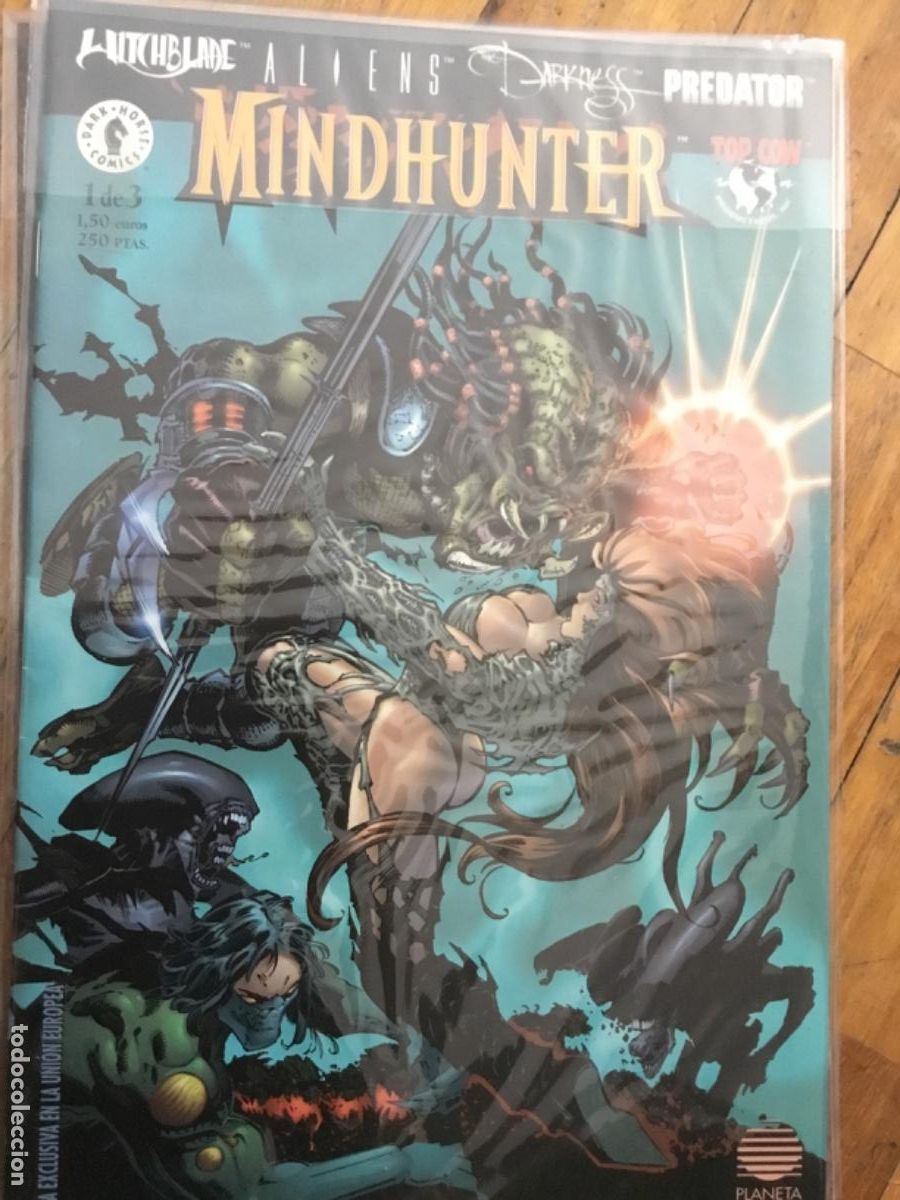 C&oacute;mics: Midhunter Predator Alien Witchblade Darkness CROSSOVER
