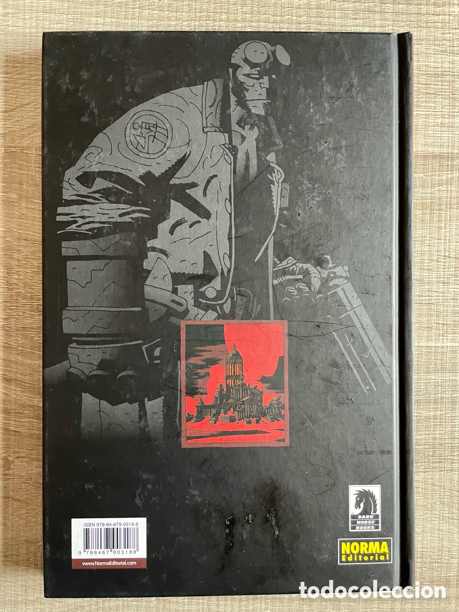 C&oacute;mics: C&oacute;mic &ldquo;Hellboy: La cacer&iacute;a salvaje&rdquo; Edici&oacute;n Carton&eacute;. Editorial Norma. - Foto 3