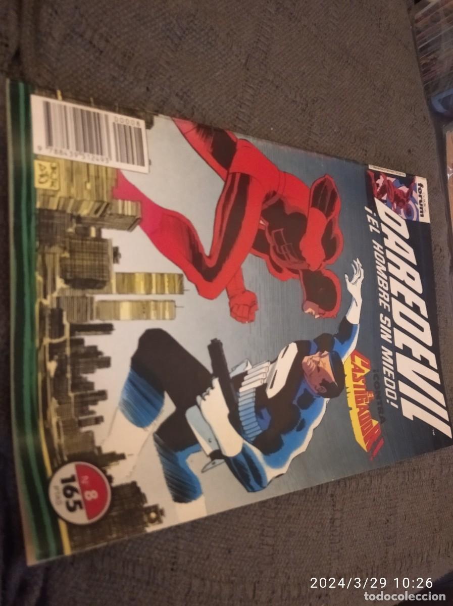 C&oacute;mics: DAREDEVIL EL HOMBRE SIN MEDIO N&ordm; 8 - Foto 1