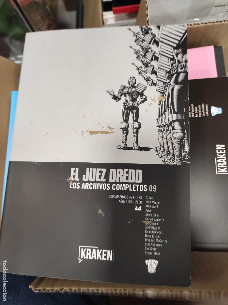 C&oacute;mics: EL JUEZ DREDD - LOS ARCHIVOS COMPLETOS N&ordm; 9 / 09 - KRAKEN - Foto 1