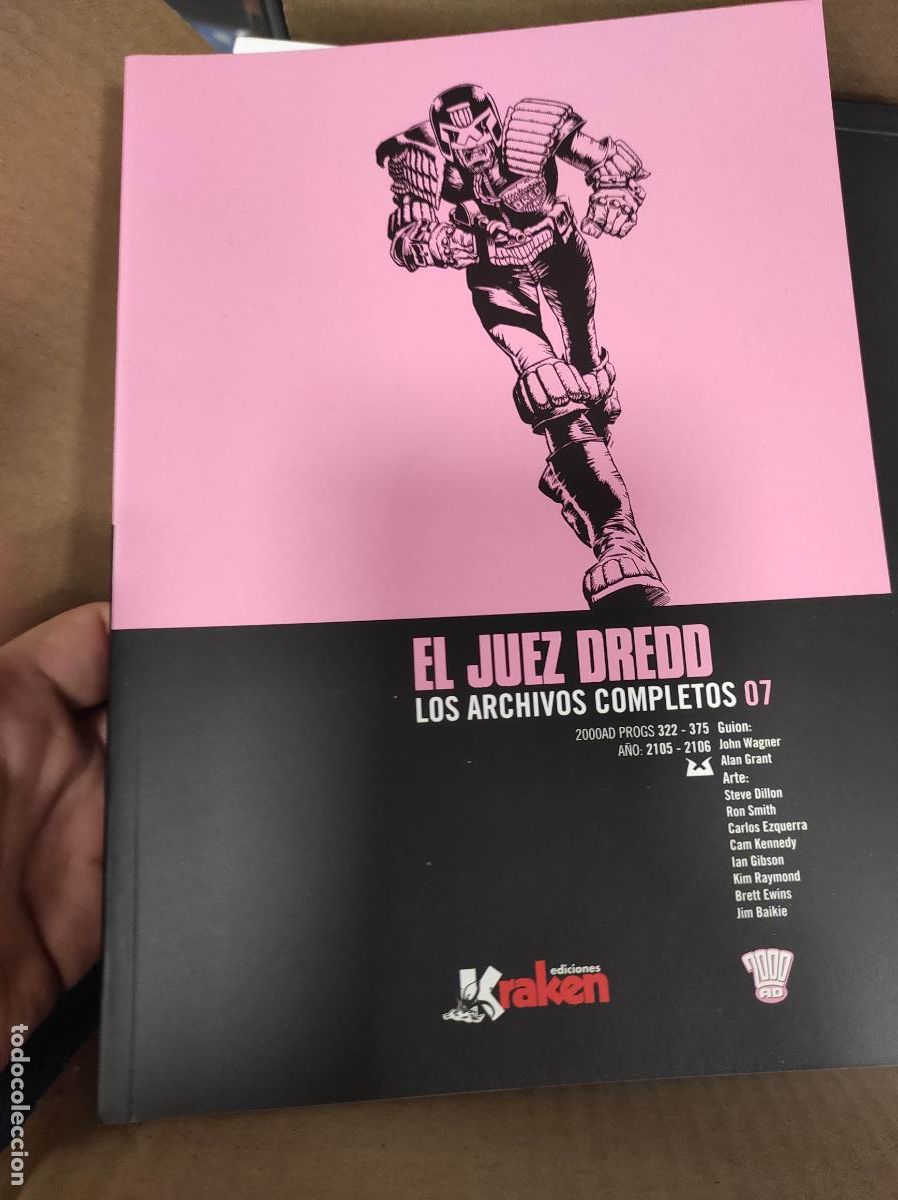 C&oacute;mics: EL JUEZ DREDD - LOS ARCHIVOS COMPLETOS N&ordm; 7 / 07 - KRAKEN - Foto 1