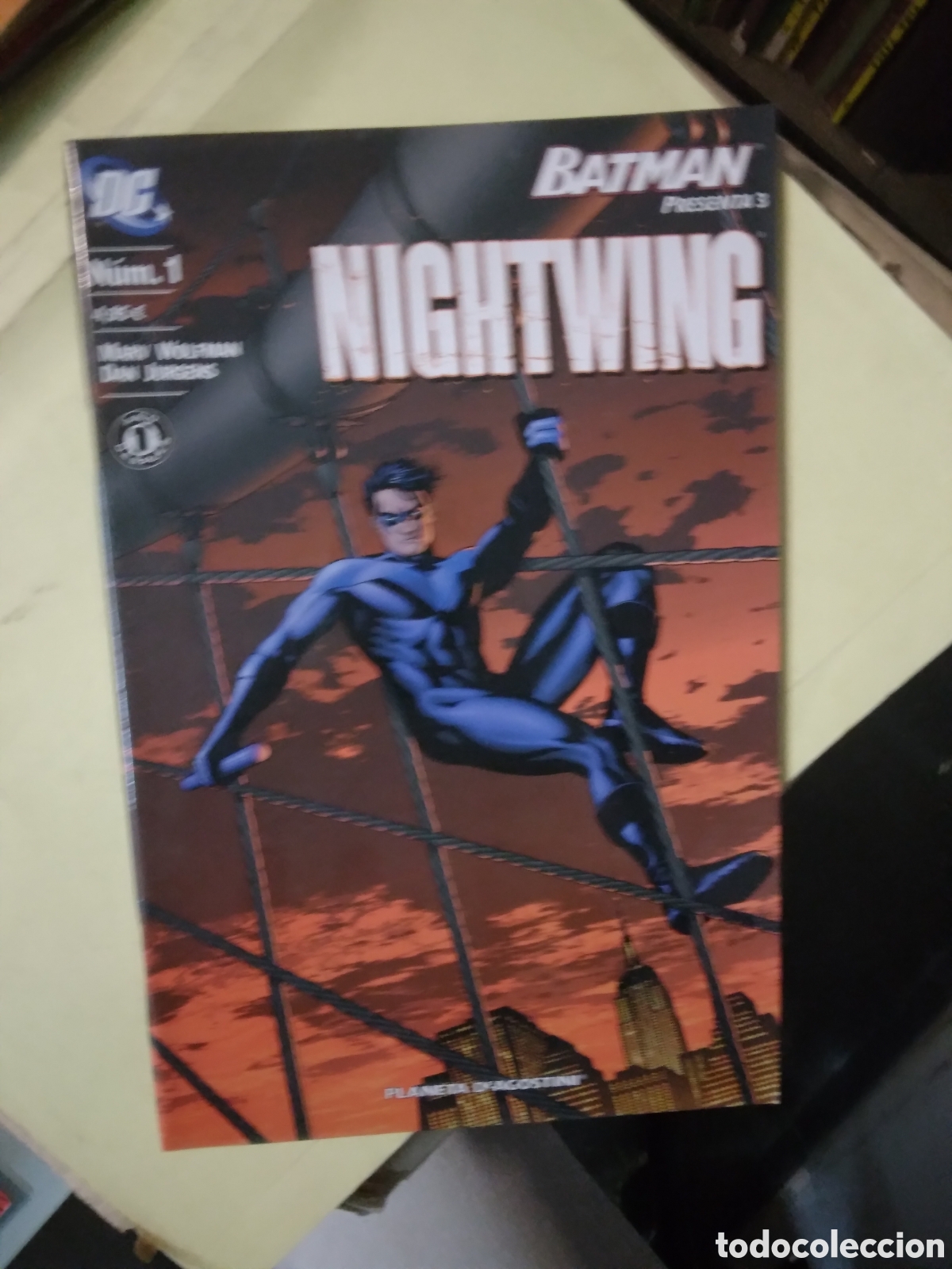 C&oacute;mics: Batman presenta 3 Nightwing, Numero 1, DC - Foto 1