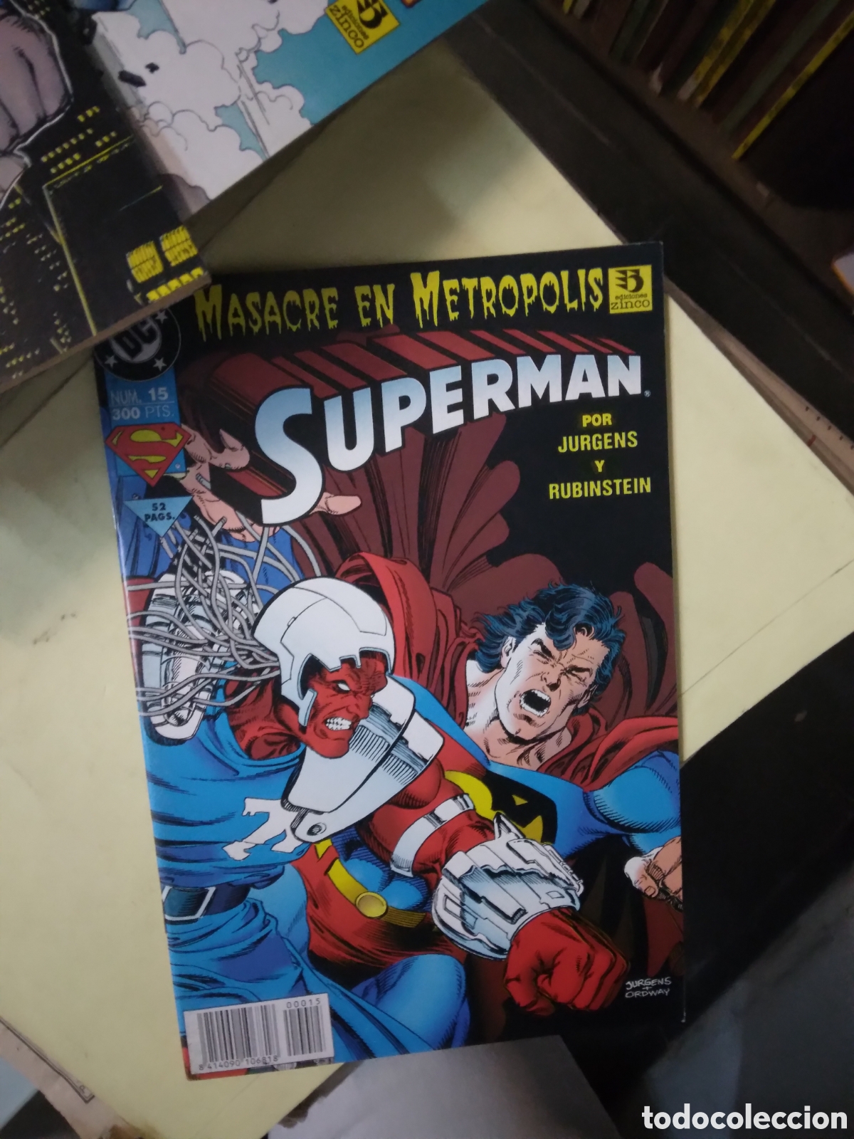 C&oacute;mics: Masacre en metr&oacute;polis, Superman, DC, Zinco, numero 15 - Foto 1