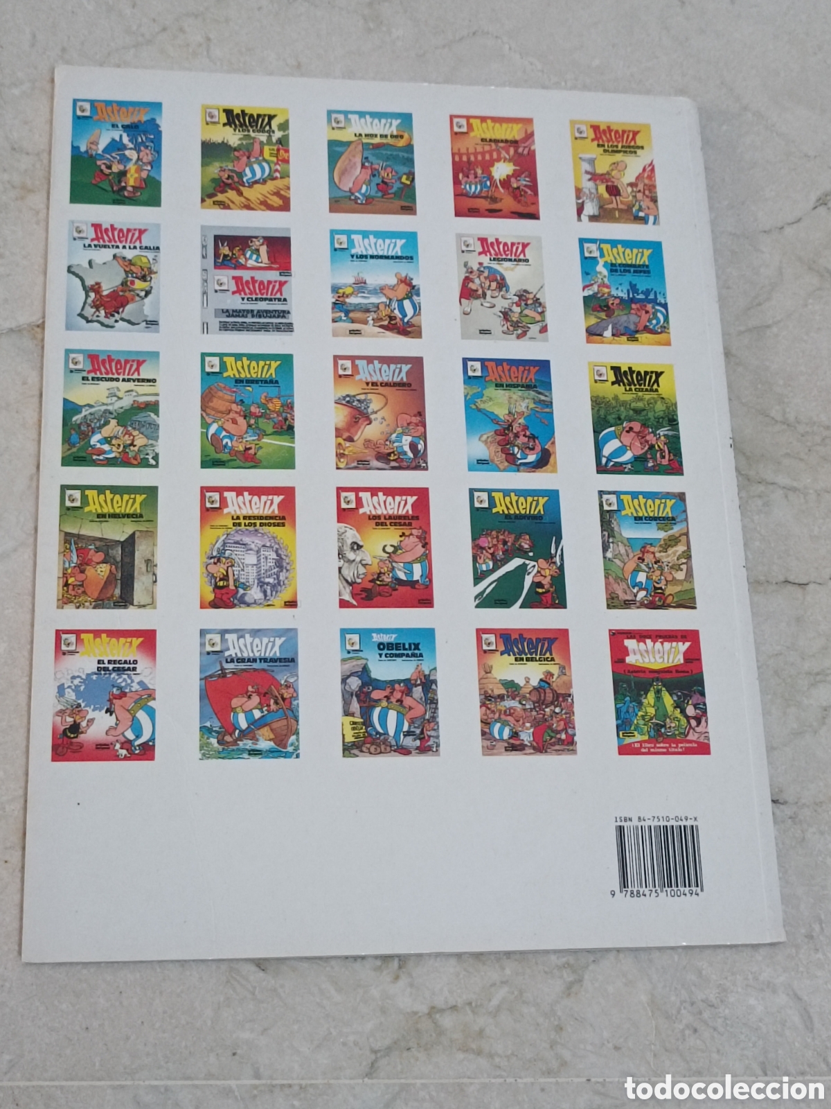 C&oacute;mics: Ast&eacute;rix. Ob&eacute;lix y compa&ntilde;&iacute;a. - Foto 2