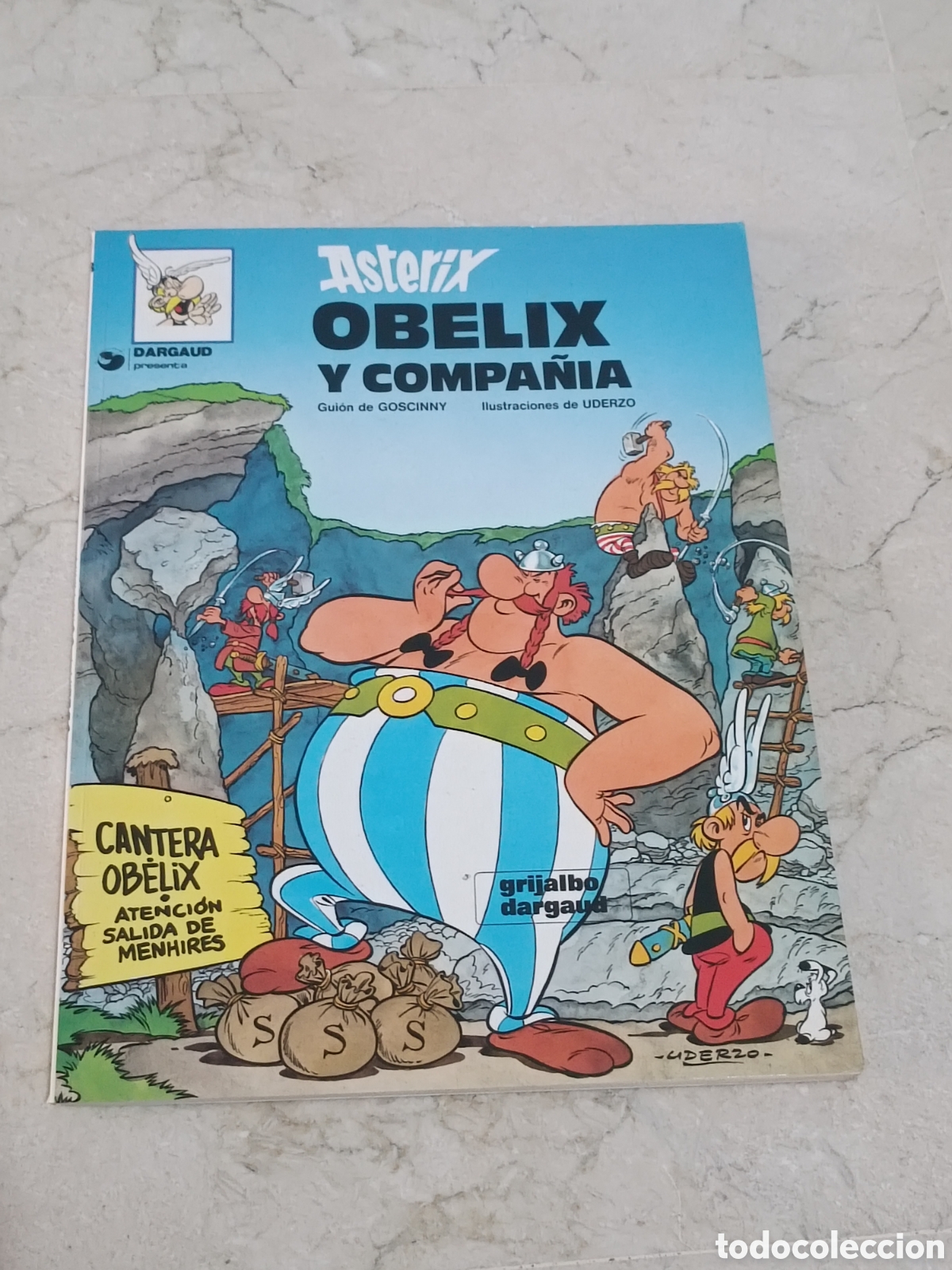 C&oacute;mics: Ast&eacute;rix. Ob&eacute;lix y compa&ntilde;&iacute;a. - Foto 1
