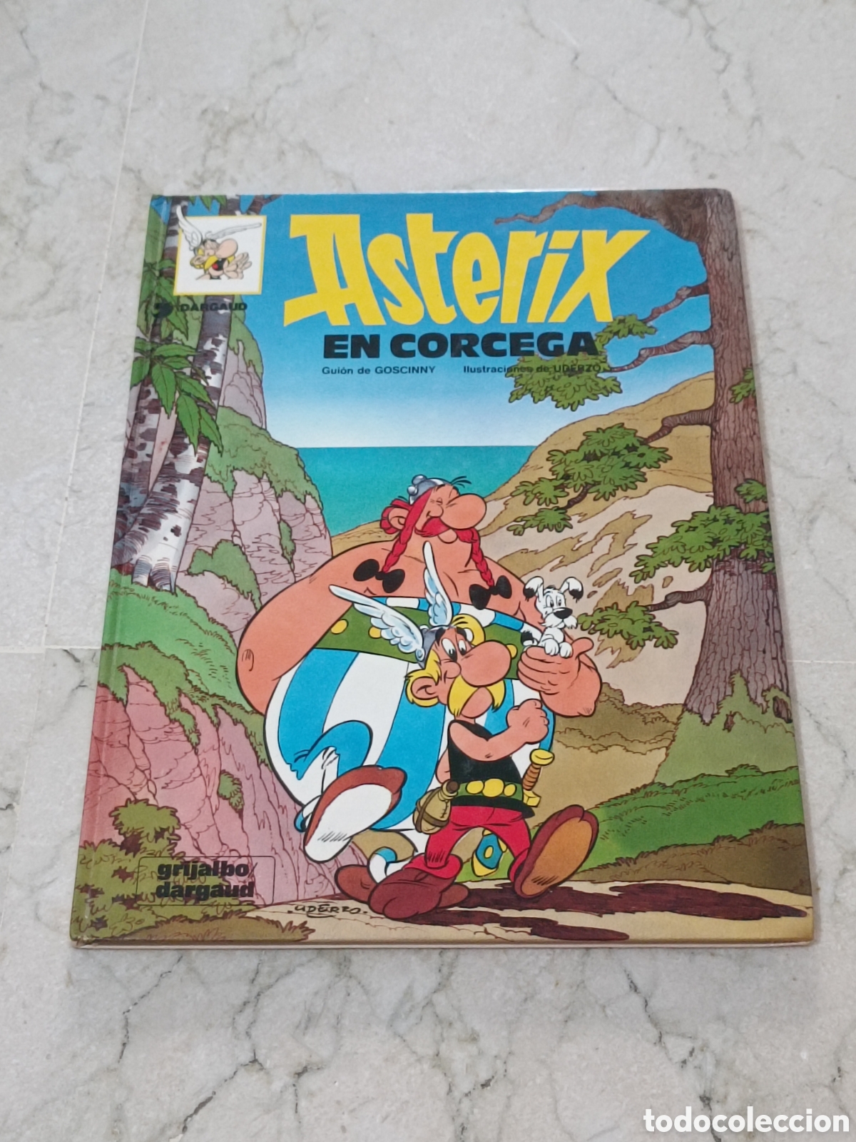 C&oacute;mics: Ast&eacute;rix en Corcega - Foto 1