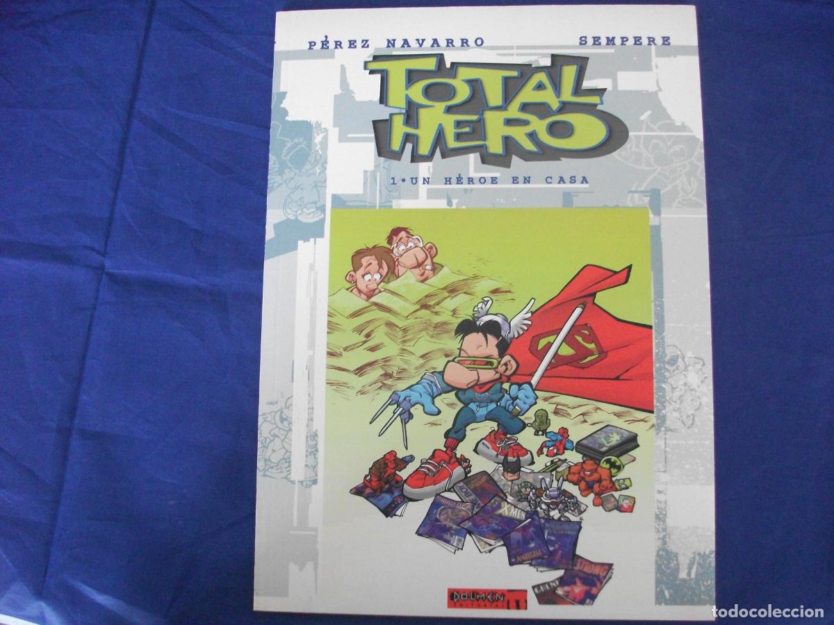 C&oacute;mics: TOTAL HERO. UN H&Eacute;ROE EN CASA Muy buen estado CPB - Foto 1