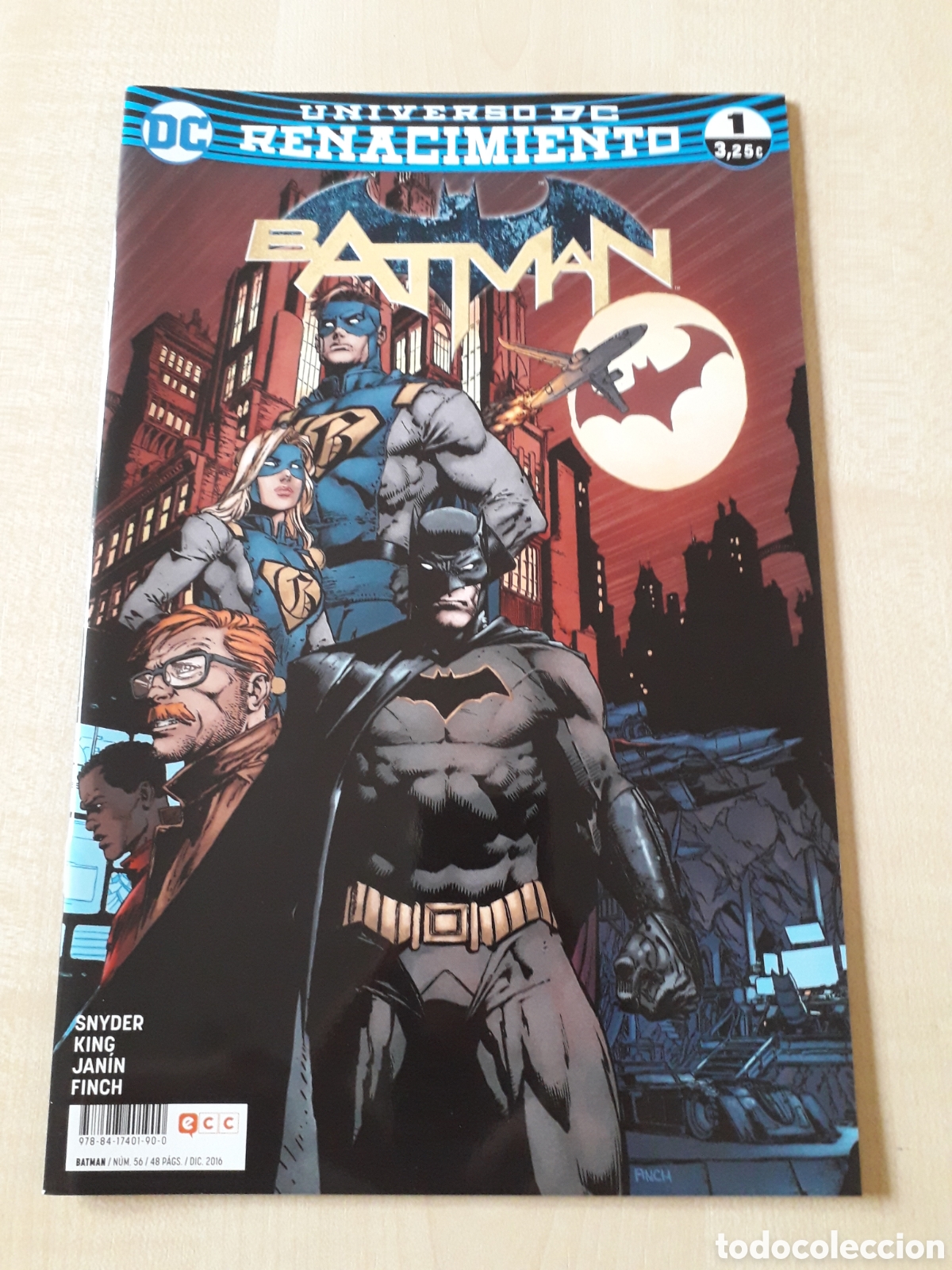 C&oacute;mics: Batman num 1. Universo DC Renacimiento. Excelente estado - Foto 1