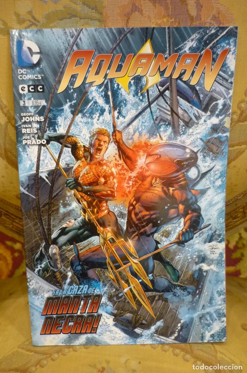 C&oacute;mics: AQUAMAN N&ordm; 3: &iexcl;A LA CAZA DE MANTA NEGRA!. DC C&Oacute;MICS. ECC EDICIONES 2013. - Foto 1