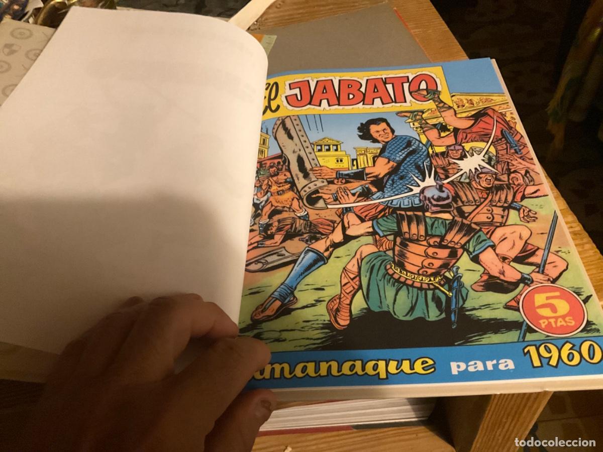 C&oacute;mics: H&Eacute;ROES DEL COMIC EL JABATO TOMO I PENGUIN RANDOM HOUSE - Foto 2
