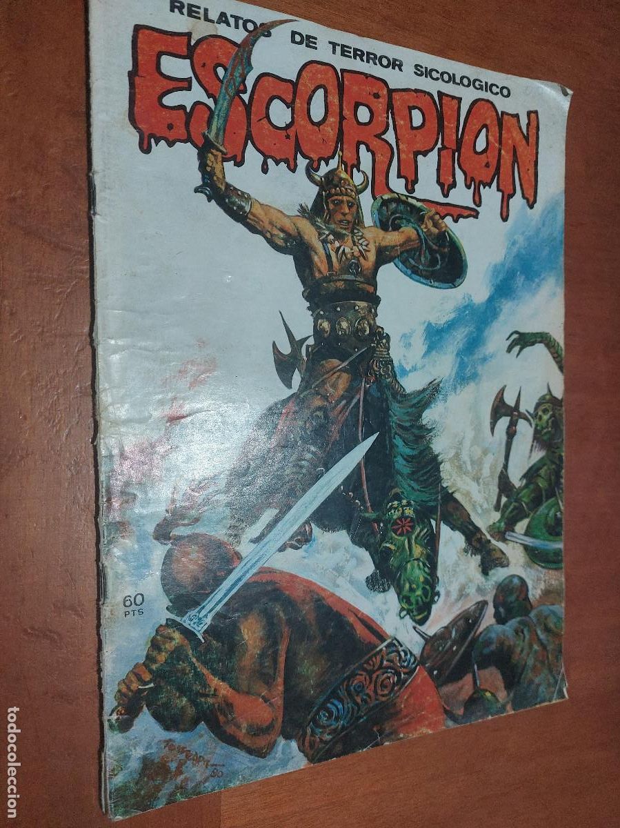 C&oacute;mics: ESCORPION 45. PORTADA DEGASTADA. GRAPA. REVISTA DE COMIC. RELATOS DE TERROR SICOL&Oacute;GICO.