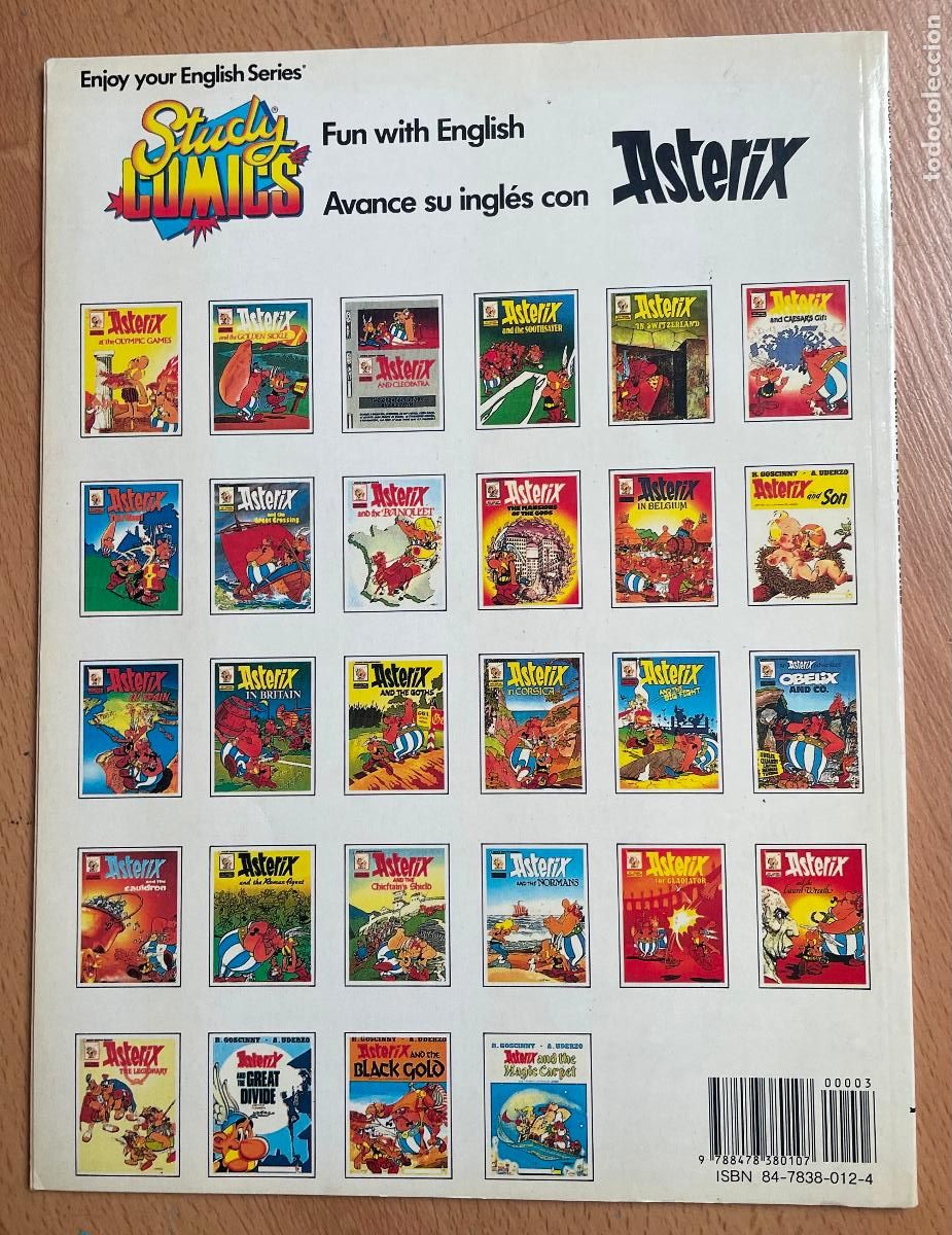 C&oacute;mics: ASTERIX AND THE GOLDEN SICKLE, Ediciones el Prado, EN INGLES - Foto 2