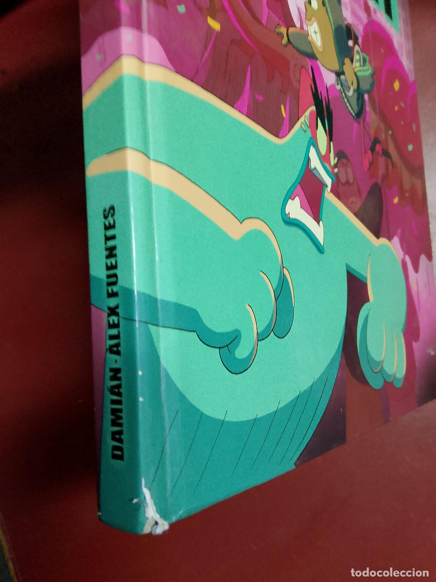 C&oacute;mics: Dami&aacute;n y &Aacute;lex Fuentes: GenPet (Dibbuks Ediciones. 2018) - Foto 5