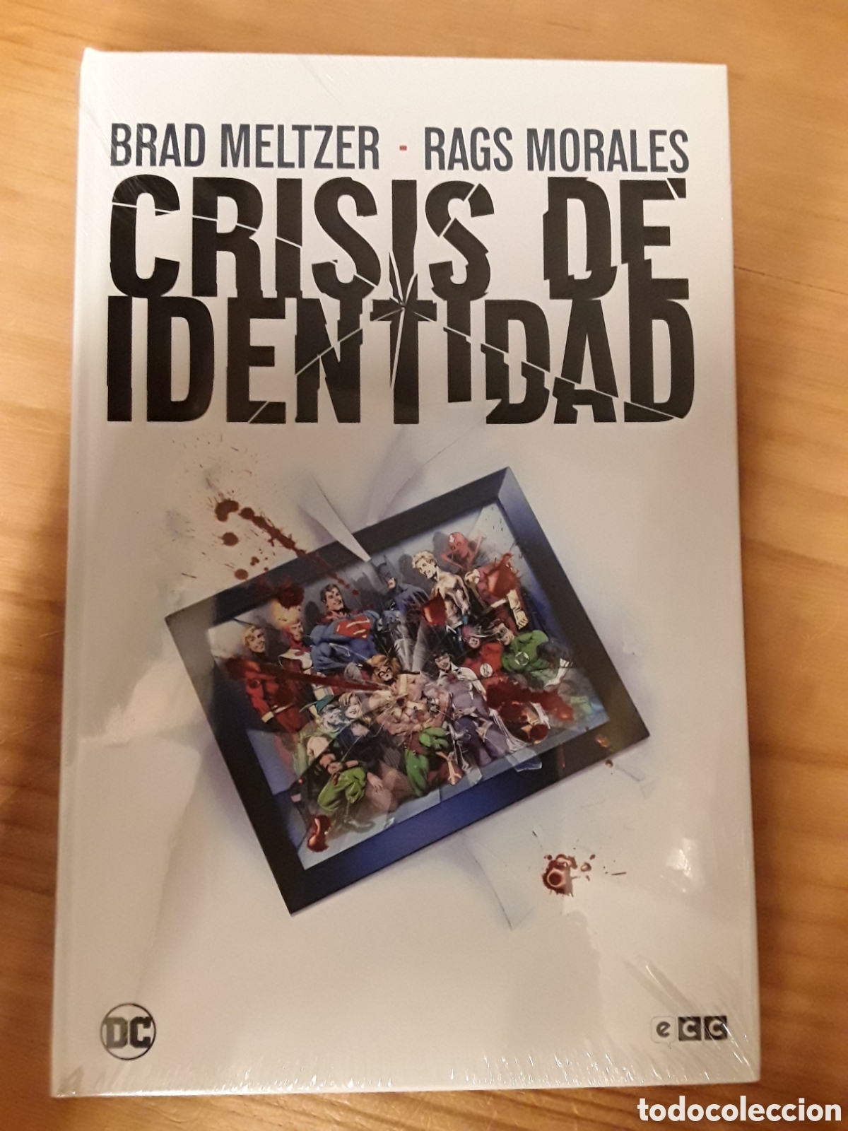 C&oacute;mics: Crisis de identidad - Meltzer, Morales - ECC c&oacute;mics - Foto 1
