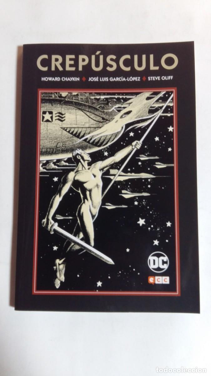 C&oacute;mics: Crep&uacute;sculo, V.V.A.A., ECC Ediciones - Foto 1