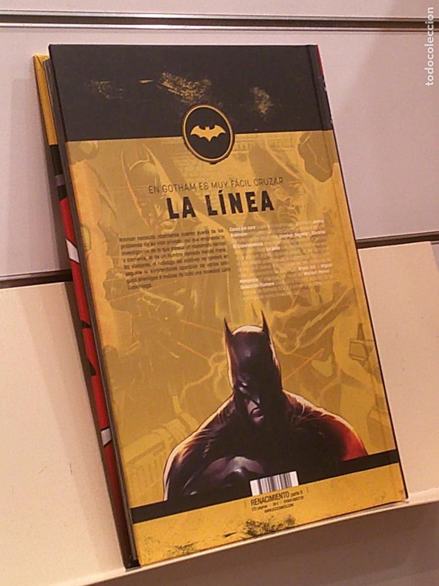 C&oacute;mics: BATMAN DETECTIVE COMICS CARAS SIN CARA - ECC OFERTA (ANTES 29.00 EU.) - Foto 2