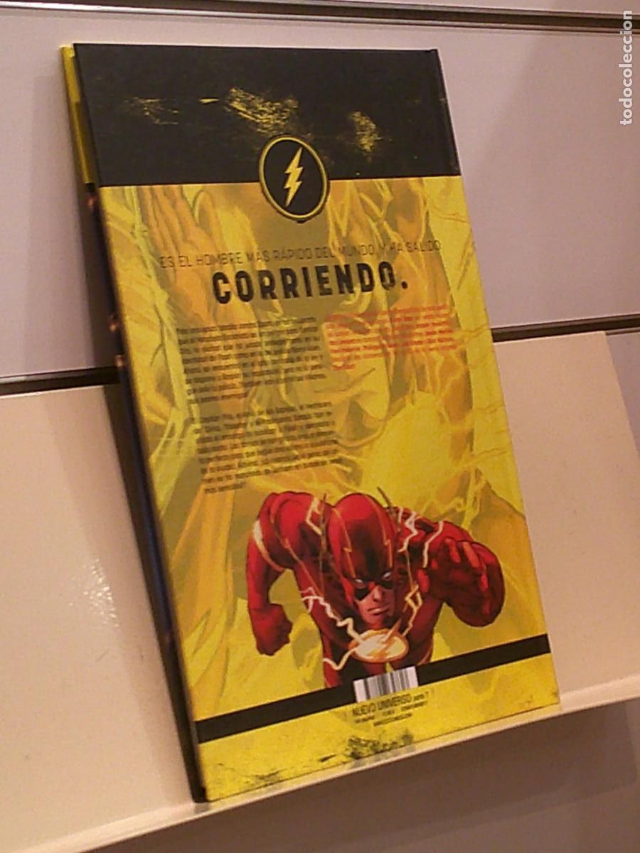 C&oacute;mics: FLASH PUNTO FINAL - ECC OFERTA (ANTES 17.95 EU.) - Foto 2