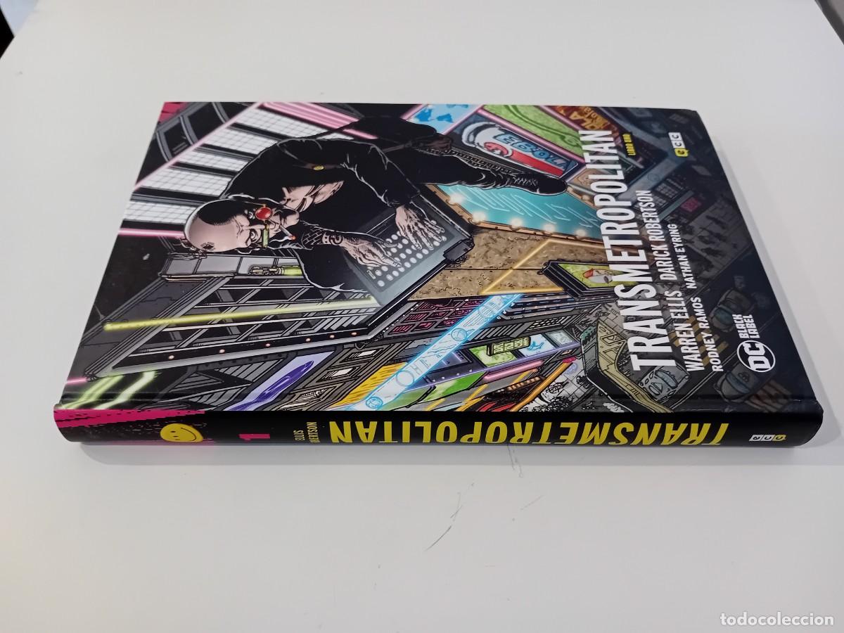 C&oacute;mics: TRANSMETROPOLITAN. LIBRO UNO. WARREN ELLIS DARICK ROBERTSON. DC BLACK LABEL ECC. 2021 - Foto 3