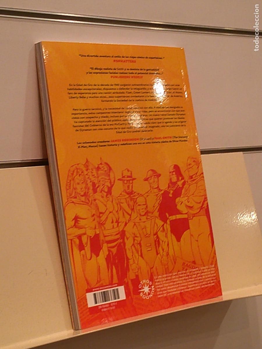 C&oacute;mics: JSA LA EDAD DE ORO DC - ECC OFERTA (ANTES 18,95&euro;) - Foto 2