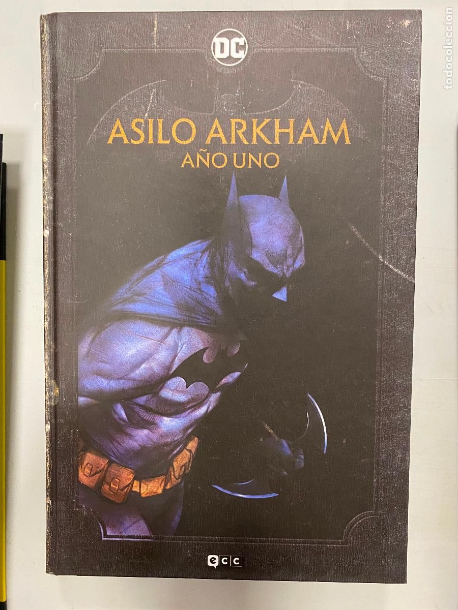 C&oacute;mics: ASILO ARKHAM A&Ntilde;O UNO - A&Ntilde;O 1 - DC - ECC - TAPA DURA - Foto 1