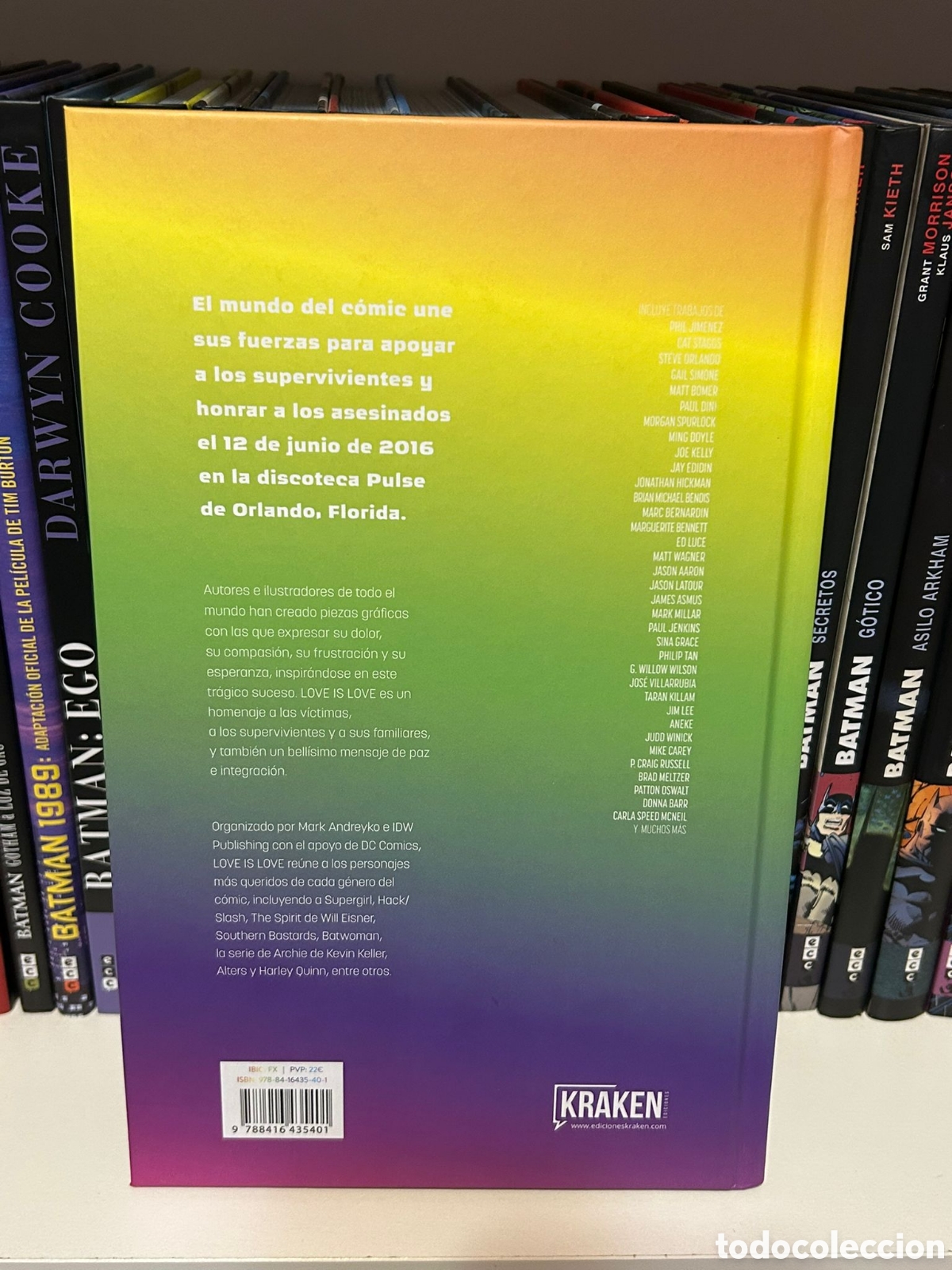 C&oacute;mics: LOVE IS LOVE (TAPA DURA-SEMINUEVO) - Foto 2