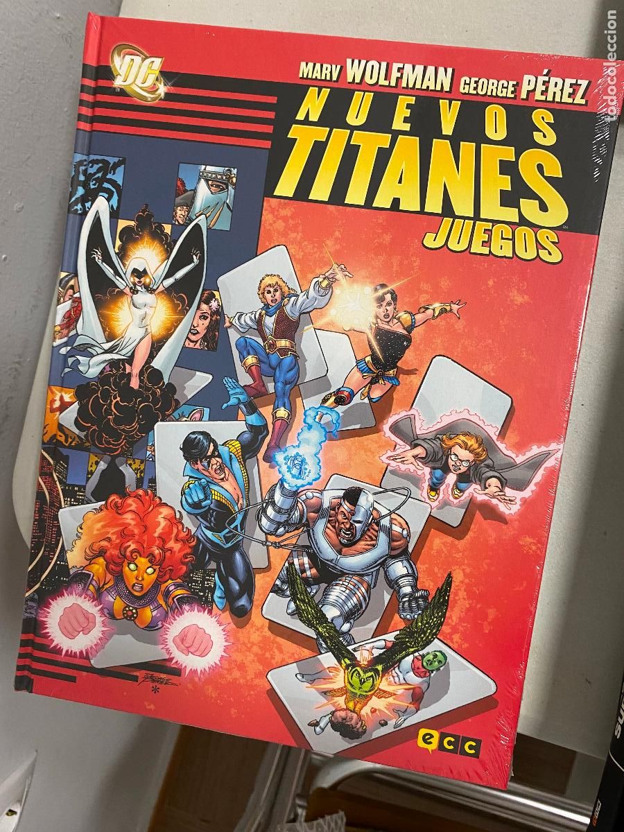 C&oacute;mics: NUEVOS TITANES JUEGOS. MARV WOLFMAN GEORGE PEREZ. ECC - Foto 1