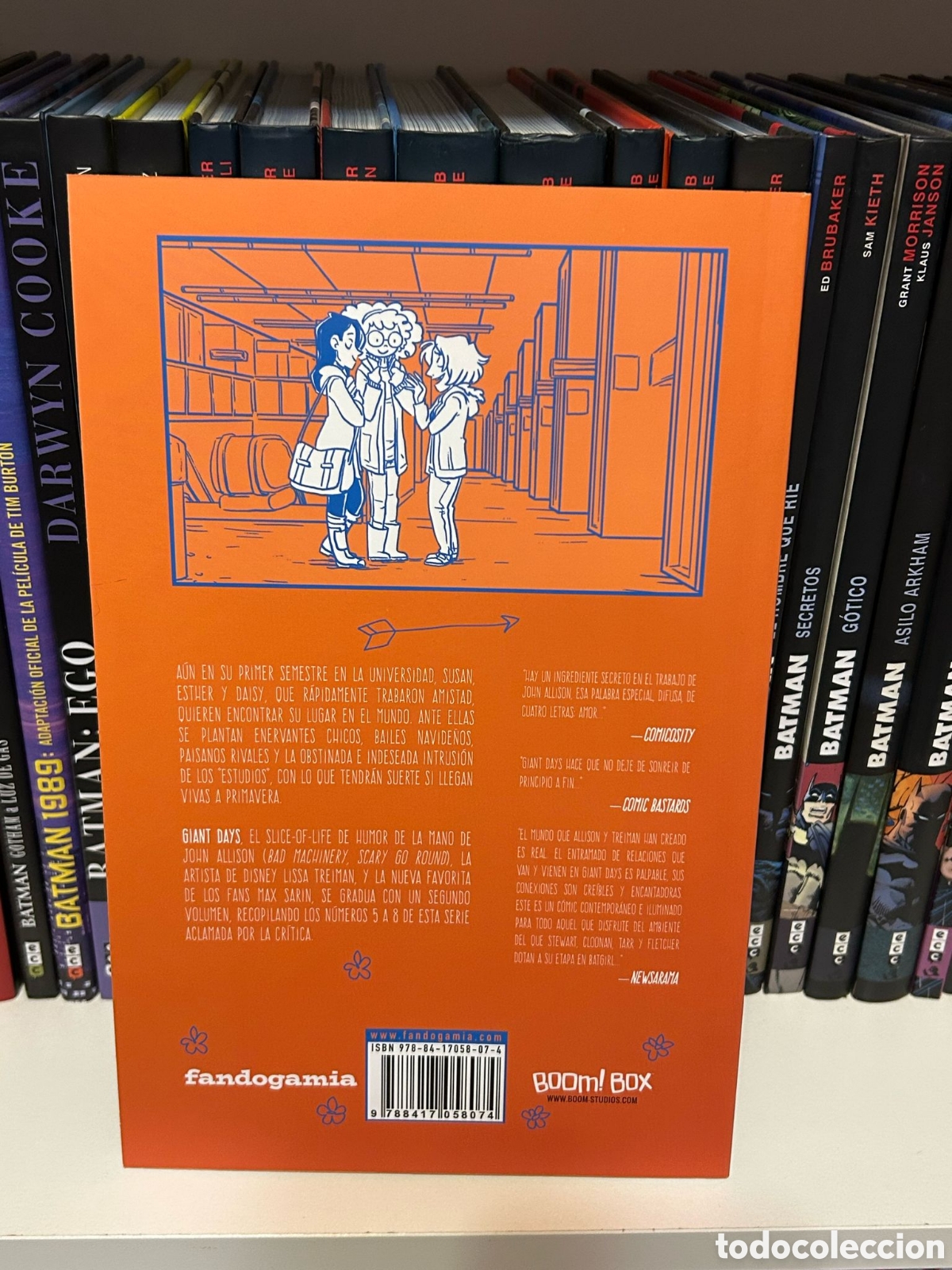 C&oacute;mics: GIANT DAYS VOL.02 (TAPA BLANDA-NUEVO) - Foto 2