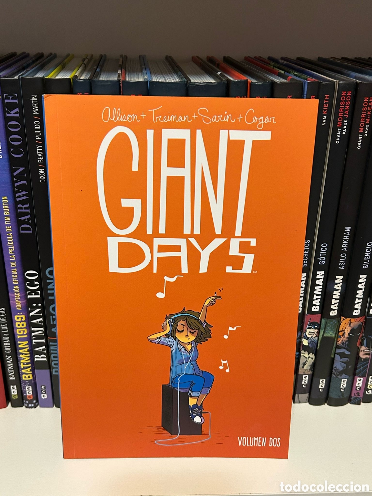 C&oacute;mics: GIANT DAYS VOL.02 (TAPA BLANDA-NUEVO) - Foto 1