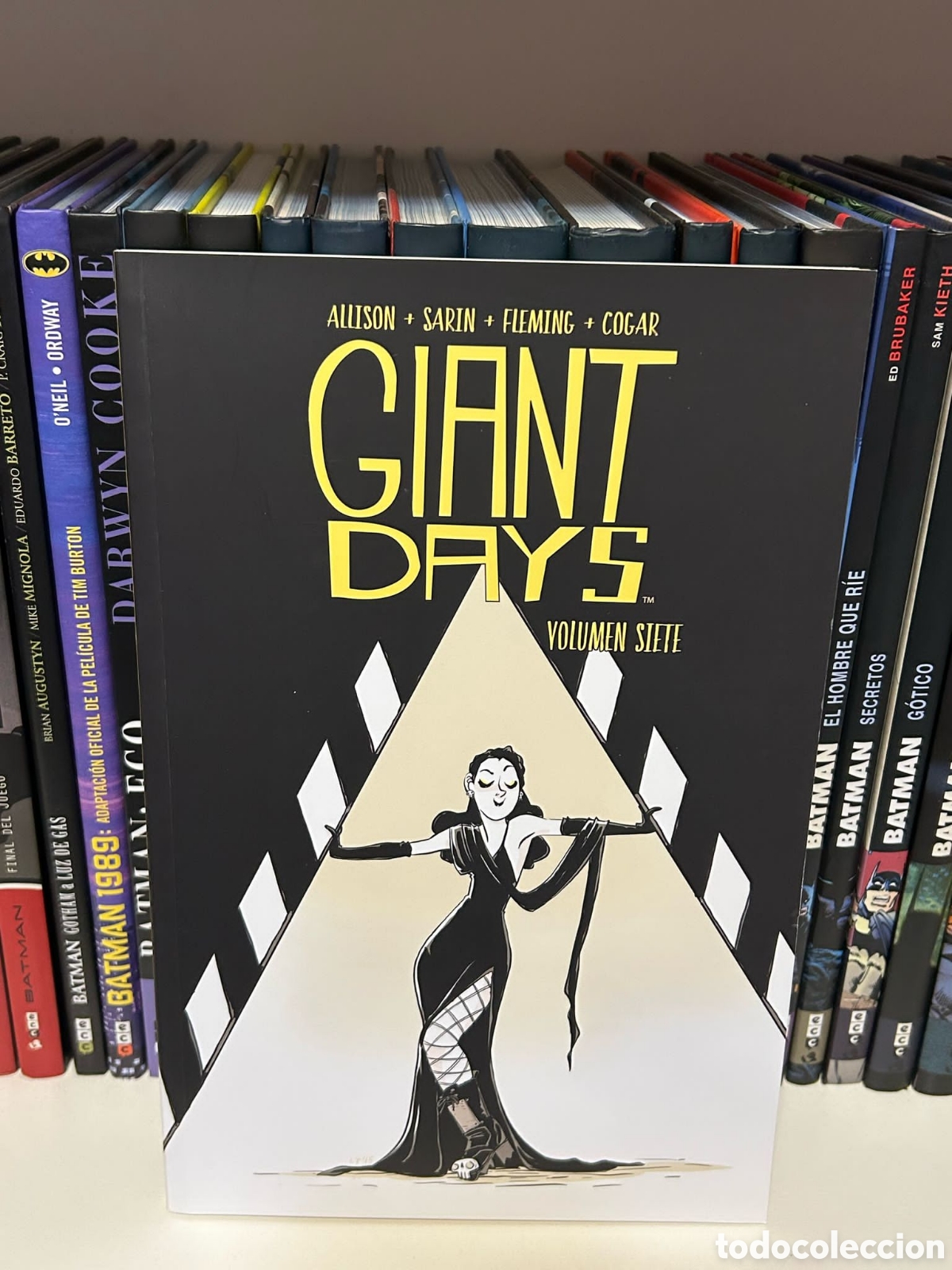 C&oacute;mics: GIANT DAYS VOL.07 (TAPA BLANDA-NUEVO) - Foto 1