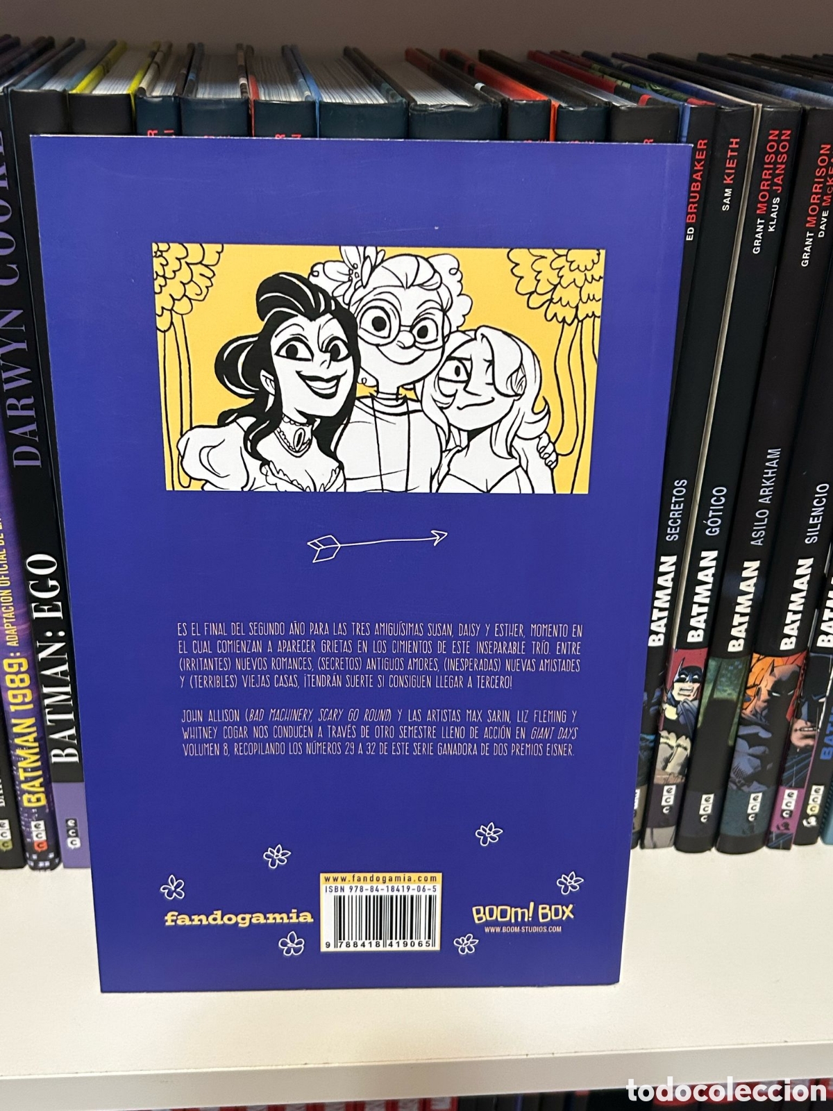 C&oacute;mics: GIANT DAYS VOL.08 (TAPA BLANDA-NUEVO) - Foto 2