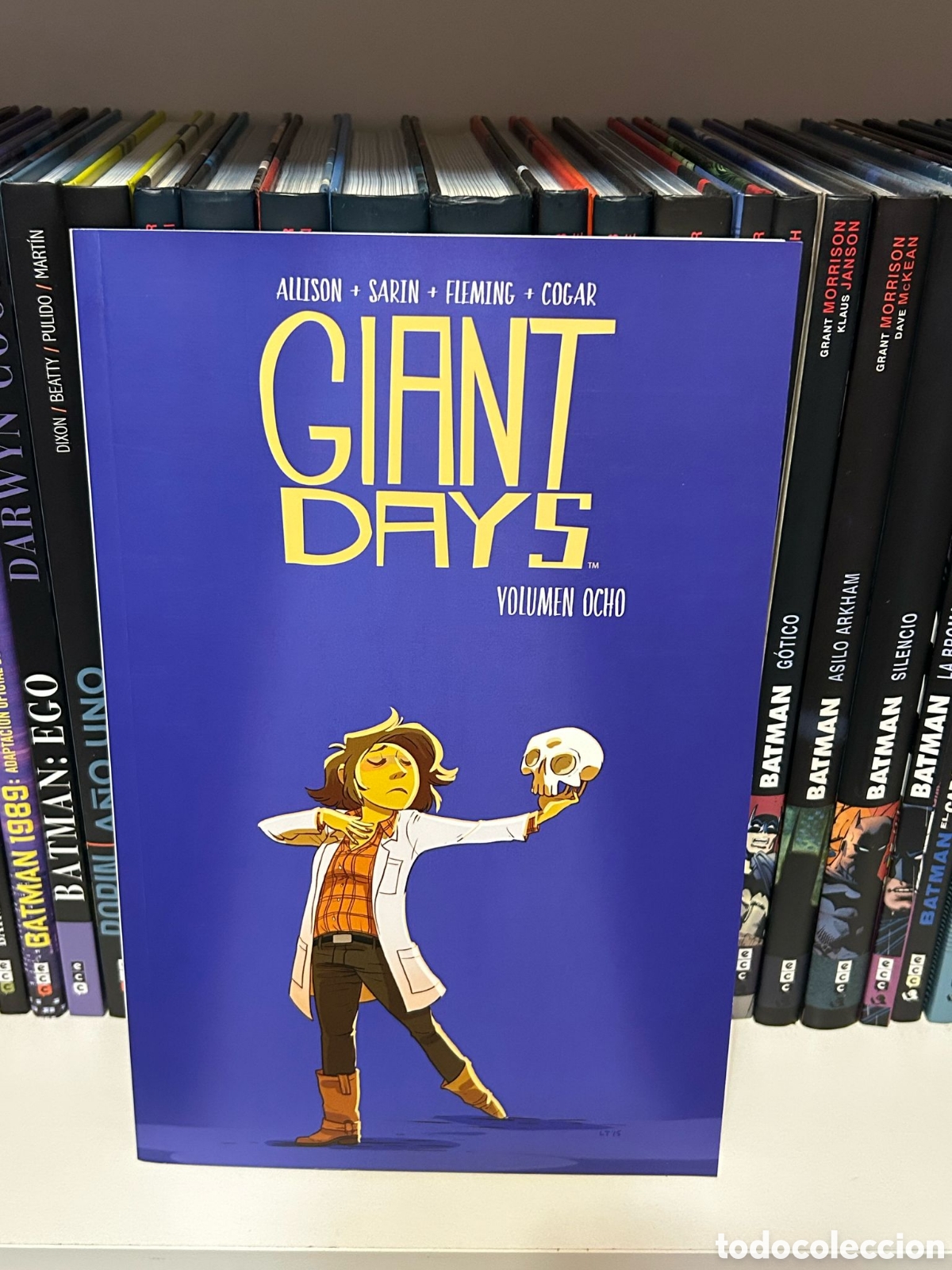 C&oacute;mics: GIANT DAYS VOL.08 (TAPA BLANDA-NUEVO) - Foto 1
