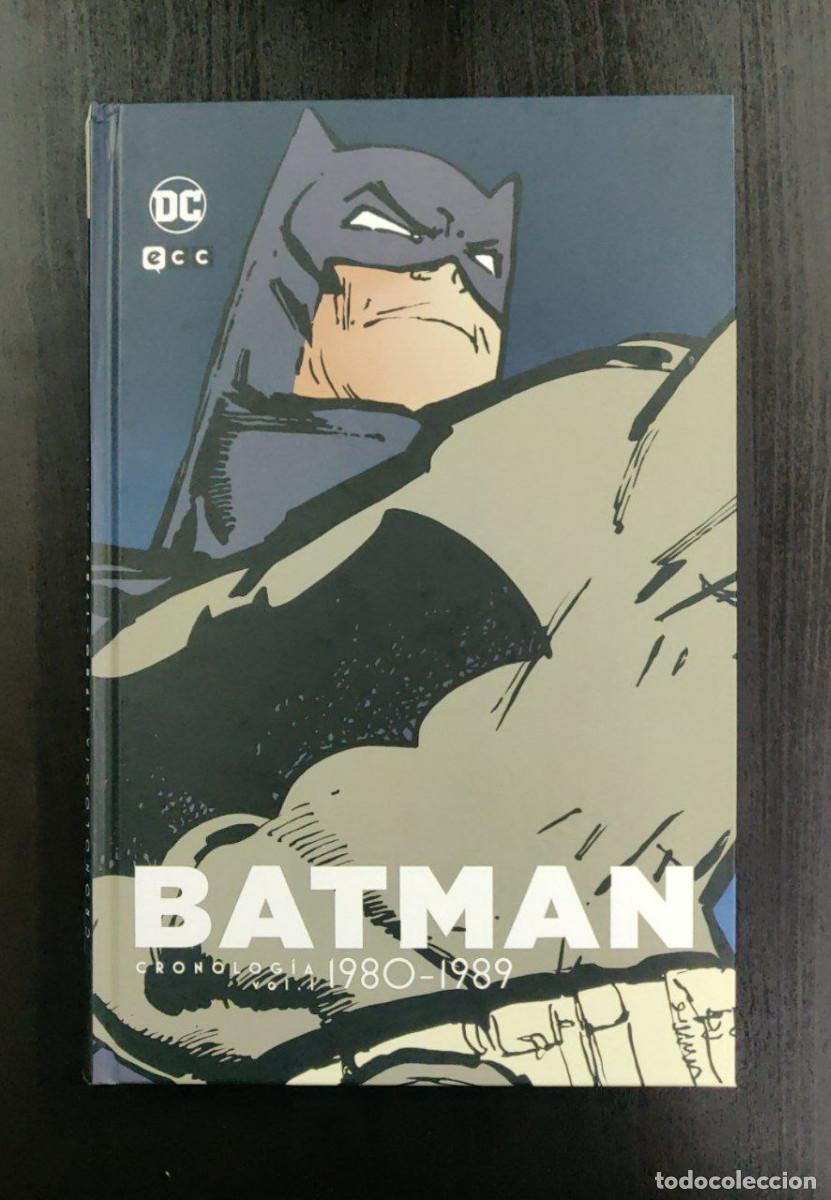 C&oacute;mics: BATMAN: CRONOLG&Iacute;A, 2024 (ECC) - Foto 2