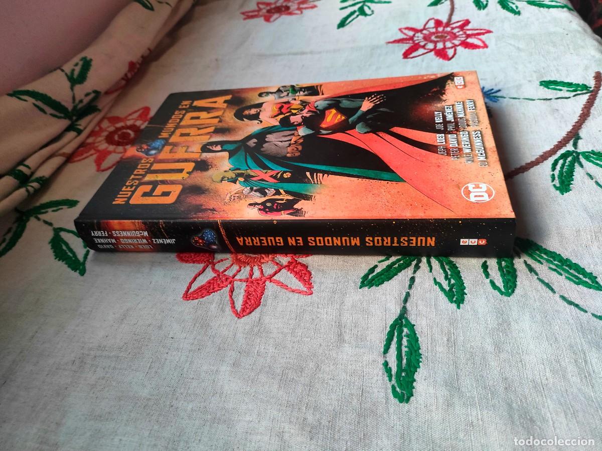 C&oacute;mics: Nuestros mundos en guerra. Jeph Loeb. DC. ECC. - Foto 2