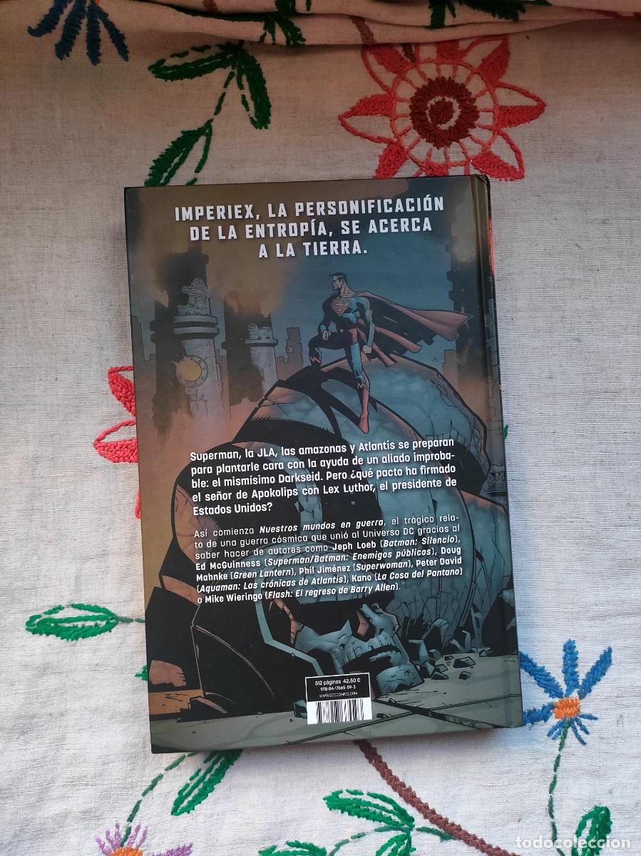 C&oacute;mics: Nuestros mundos en guerra. Jeph Loeb. DC. ECC. - Foto 3