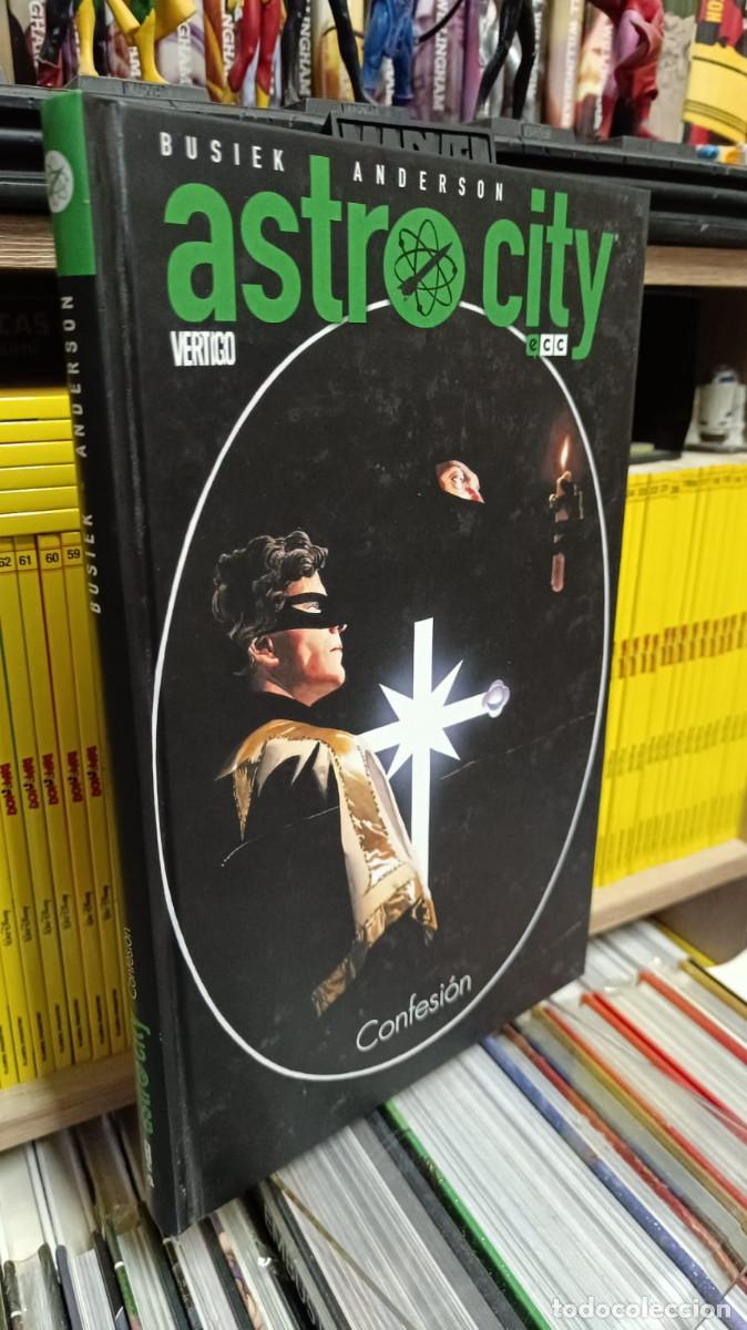 C&oacute;mics: ASTRO CITY - CONFESION - Foto 1