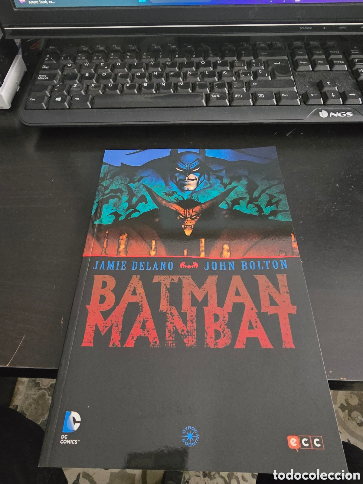 C&oacute;mics: BATMAN. MANBAT. ECC. DELANO, BOLTON - Foto 1