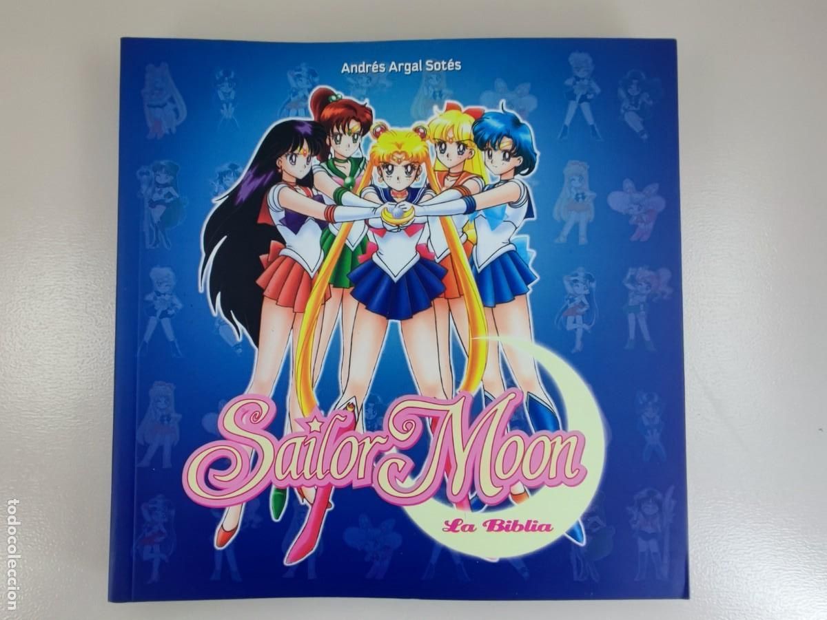 C&oacute;mics: SAILOR MOON. LA BIBLIA / ANDR&Eacute;S ARGAL SOT&Eacute;S / 2011 - Foto 1