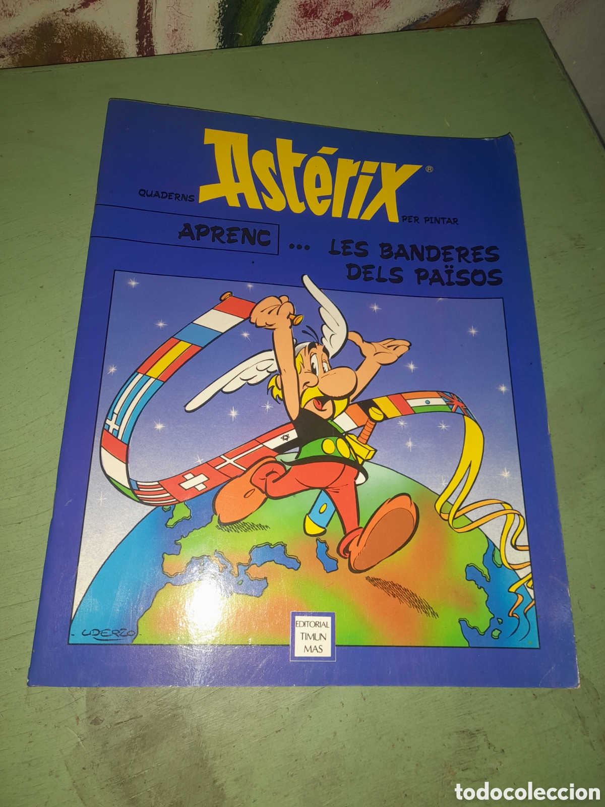 C&oacute;mics: Ast&eacute;rix ,aprenc les banderes dels pa&iuml;sos - Foto 1