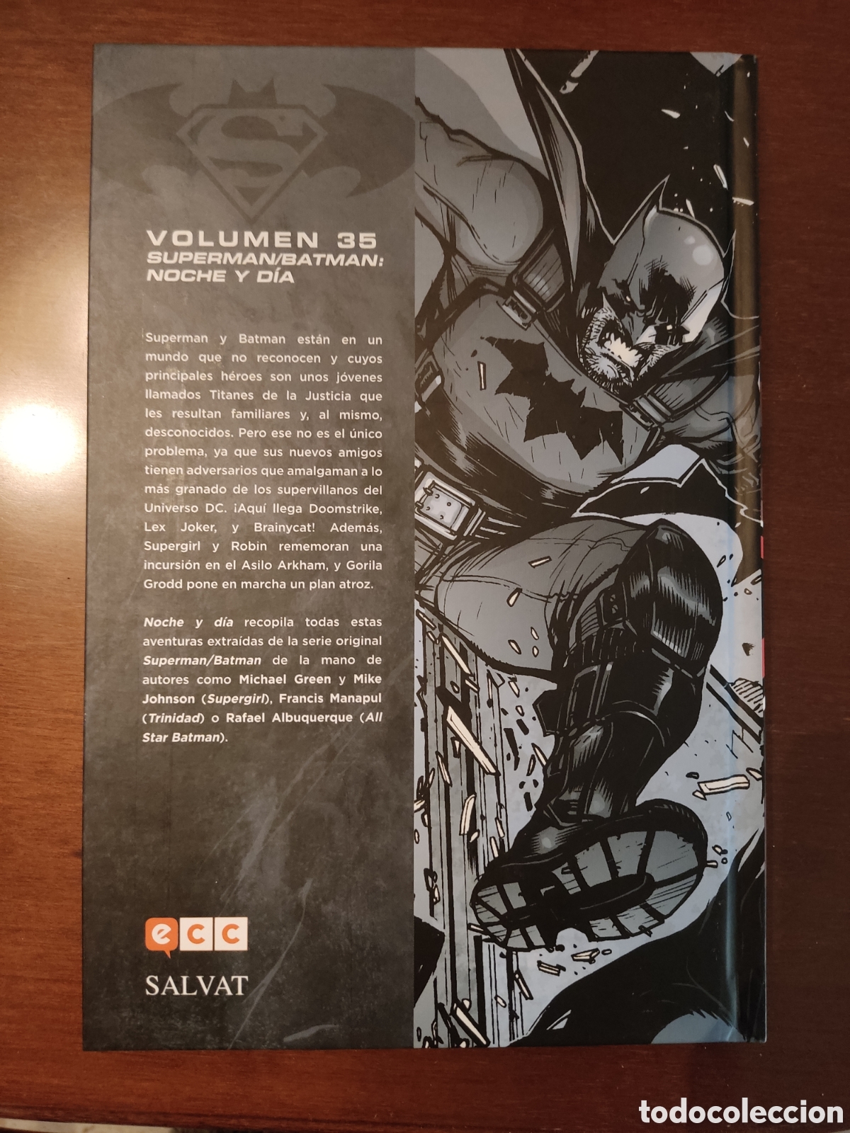 C&oacute;mics: Colecci&oacute;n Batman Superman 35 Noche y Dia - Foto 2