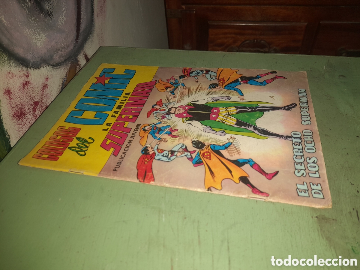 C&oacute;mics: Lote de dos c&ograve;mics La fam&iacute;lia Superman n&uacute;meros 4 y 5 - Foto 2